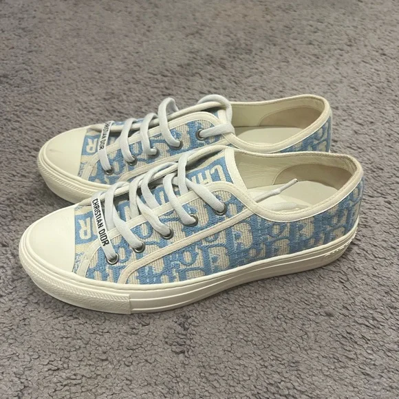 Dior Sneakers
Walk’n’Dior Sneaker - Picture 2 of 5